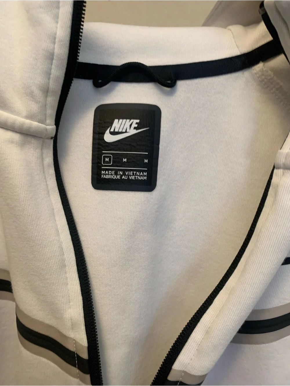 Nike women’s crop